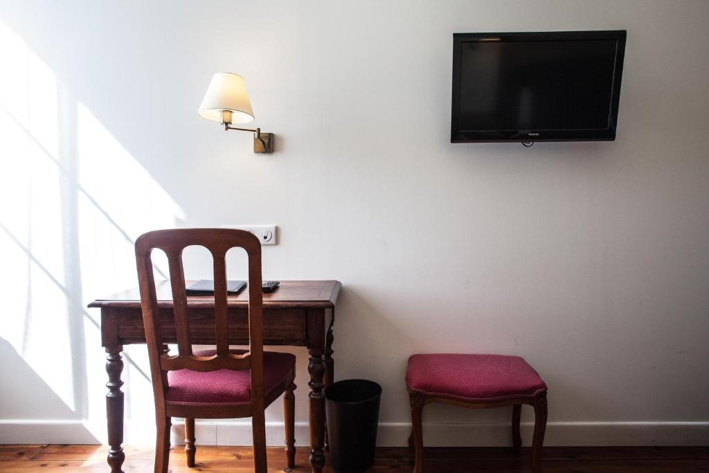Hotel Henri IV Nérac Habitación foto